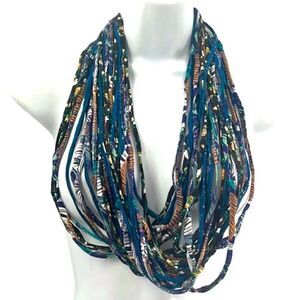 Dona Bela Shreds Shred Lite upcycled fabric necklace scarf boho jewelry NEW NWOT
